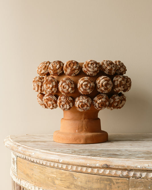 Ali Vase by Studio Binat