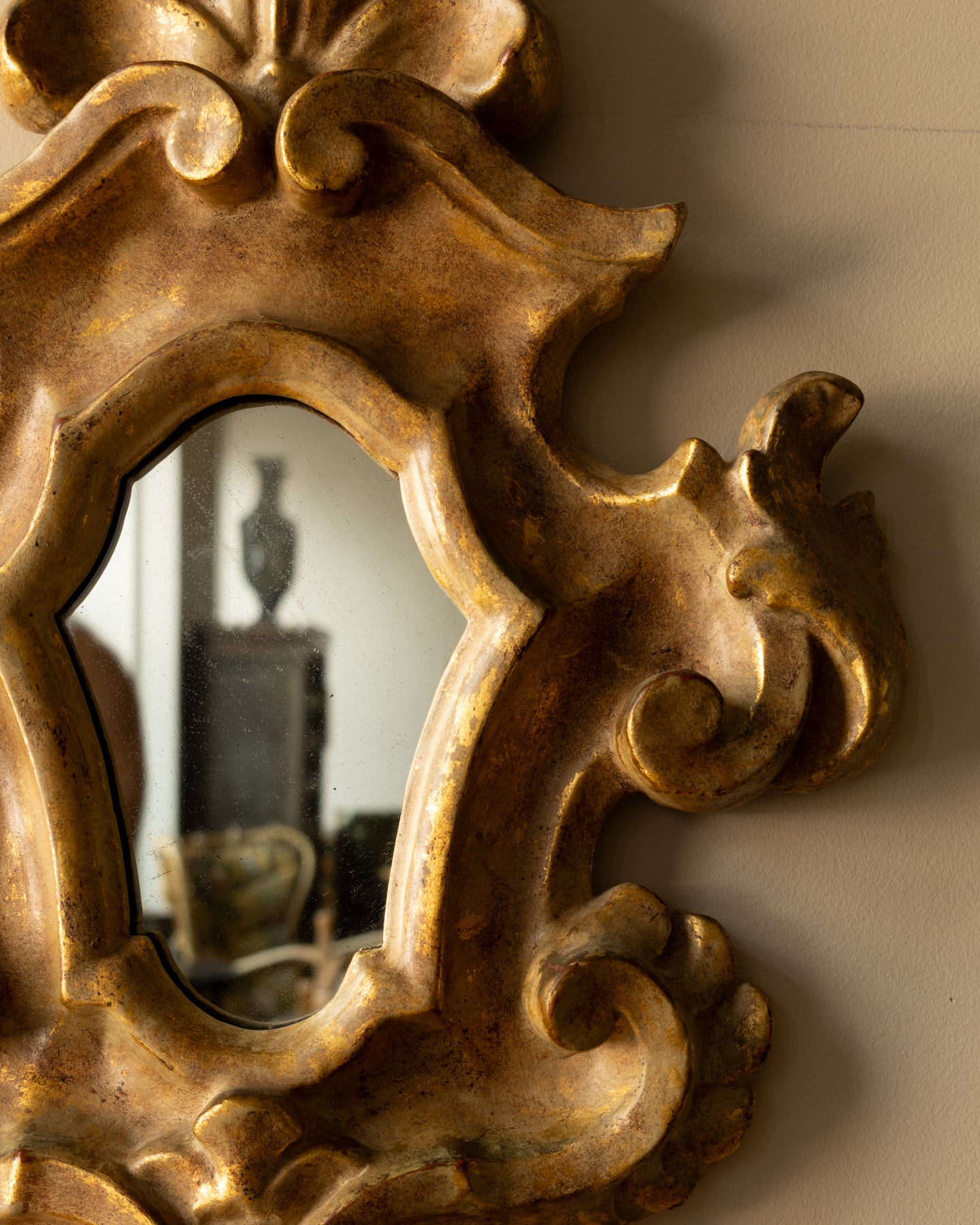 Italian Rococo Style Giltwood Mirror