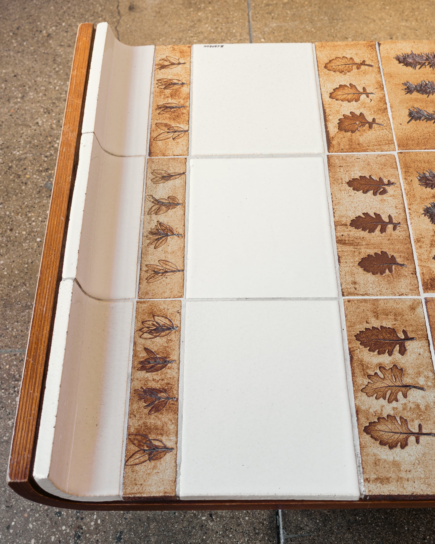 Roger Capron Model TK1 Ceramic Coffee table