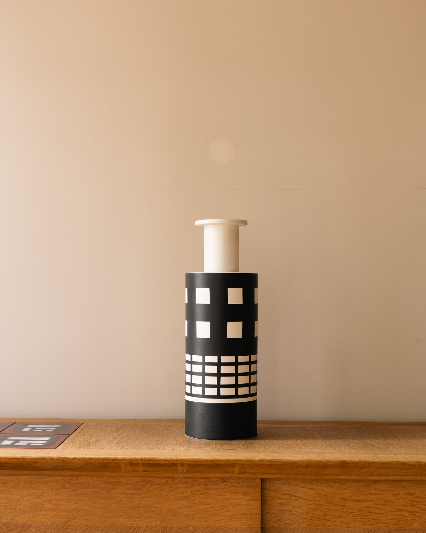 Ettore Sottsass Rocchetto ceramic vase in black and white geometric pattern for Bitossi, circa 1986.
